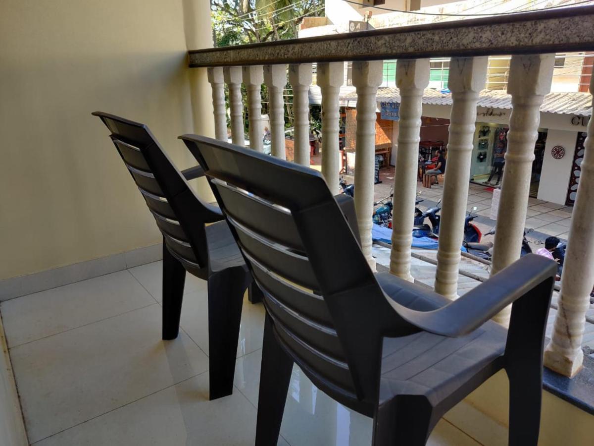 Rishi House Hotel Arambol Exterior foto
