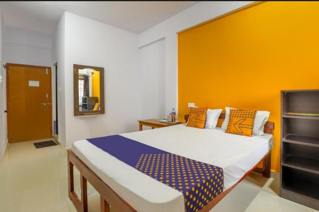 Rishi House Hotel Arambol Exterior foto
